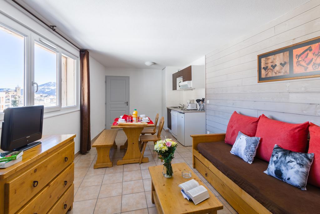 Lagrange Vacances L'Oree Des Cimes เลส์ อองเจลส์ ห้อง รูปภาพ